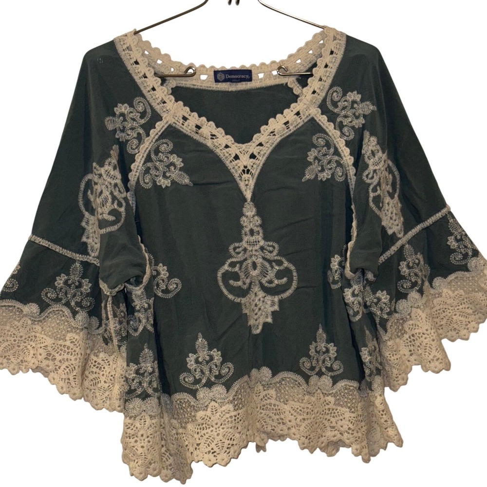Democracy Womens Boho Lace Embroidered Bell Sleeve Blouse Teal Sage Green M - Picture 1 of 11